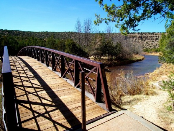 Bridge over the Pecos River at Villanueva state park.